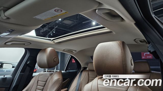 Mercedes-Benz E-Class E200 Avantgarde