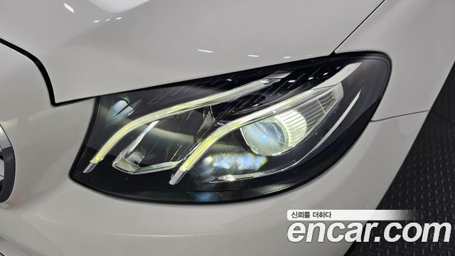 Mercedes-Benz E-Class E200 Avantgarde