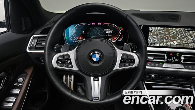 BMW 3-Series 320i Touring M Sports
