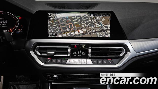 BMW 3-Series 320i Touring M Sports