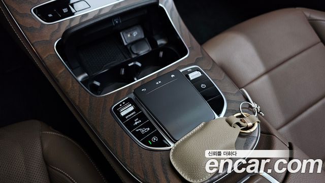 Mercedes-Benz E-Class E250 Avantgarde