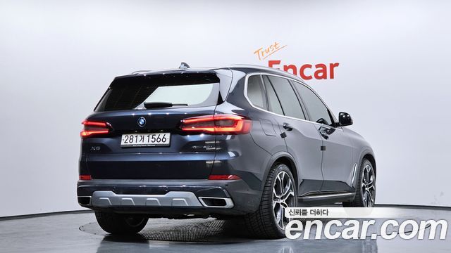 BMW X5 xDrive 40i xLine