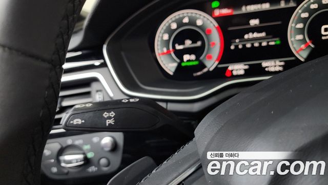 Audi A4 40 TFSI Premium