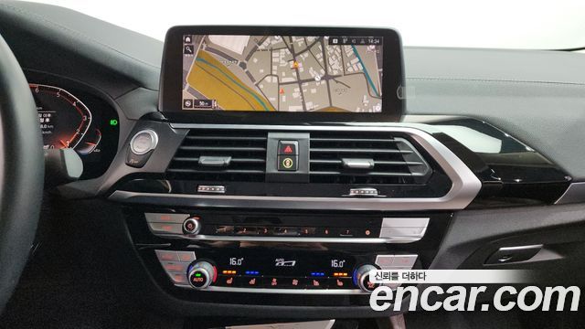 BMW X4 xDrive20i xLine