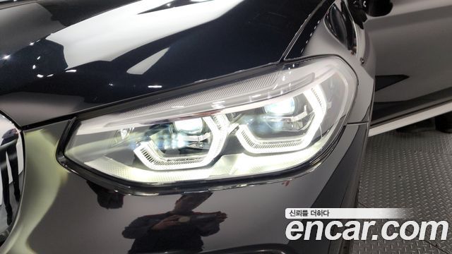 BMW X4 xDrive20i xLine
