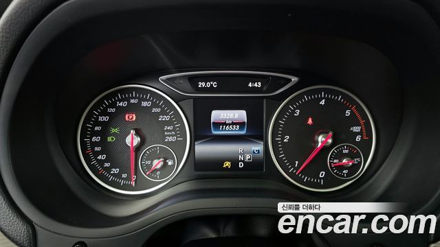 Mercedes-Benz B-Class B200 d