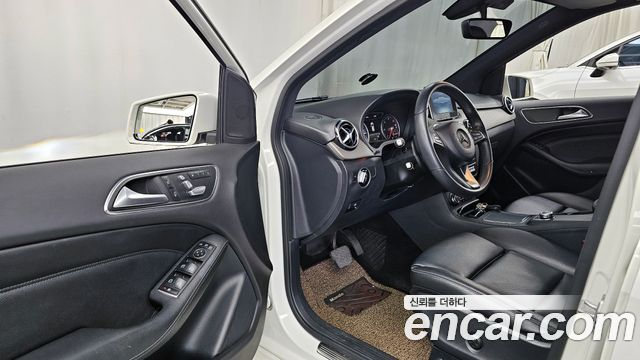Mercedes-Benz B-Class B200 d