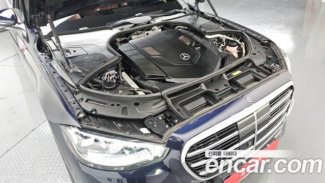 Mercedes-Benz S-Class W223 S580L 4MATIC