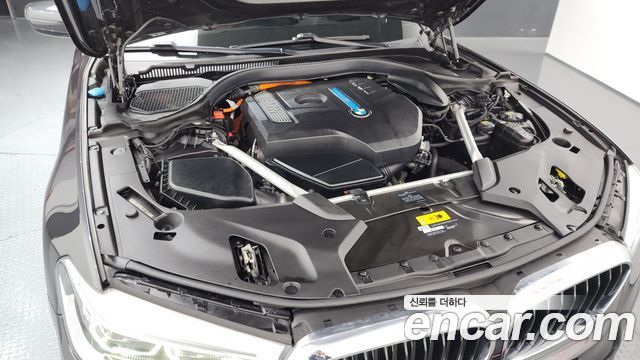 BMW 5-Series 530e M Sport