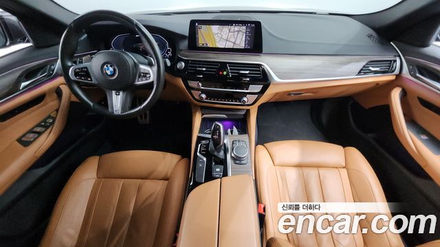 BMW 5-Series 530e M Sport