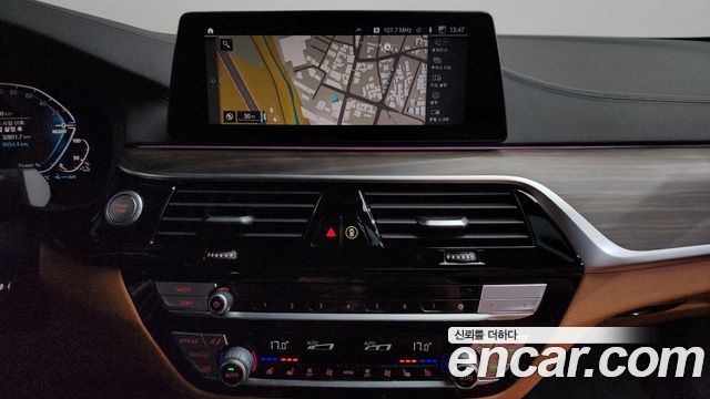 BMW 5-Series 530e M Sport