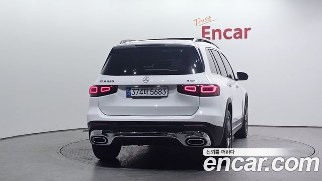 Mercedes-Benz GLB-Class GLB250 4MATIC