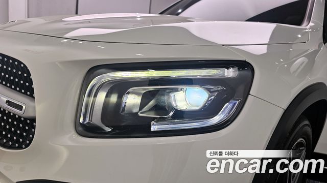 Mercedes-Benz GLB-Class GLB250 4MATIC
