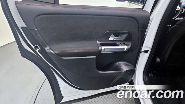 Mercedes-Benz GLB-Class GLB250 4MATIC