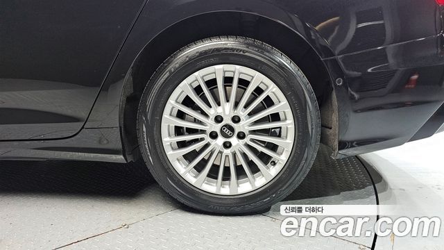 Audi A6 45 TFSI Premium