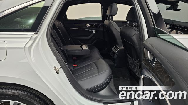 Audi A6 45 TFSI Quattro Premium