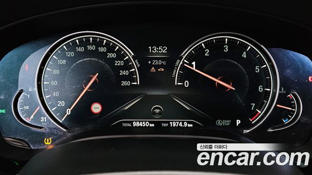 BMW 5-Series 530i M Sport Package Plus