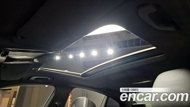 BMW 5-Series 530i M Sport Package Plus
