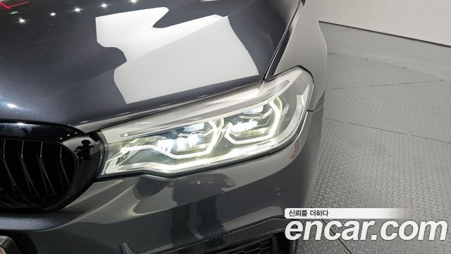 BMW 5-Series 530i M Sport Package Plus