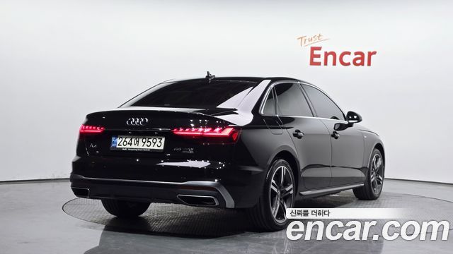 Audi A4 45 TFSI Quattro Premium
