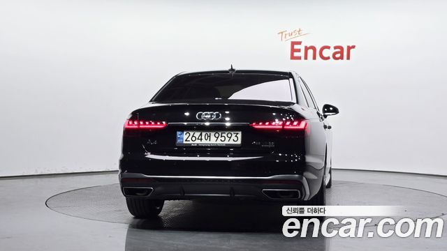 Audi A4 45 TFSI Quattro Premium