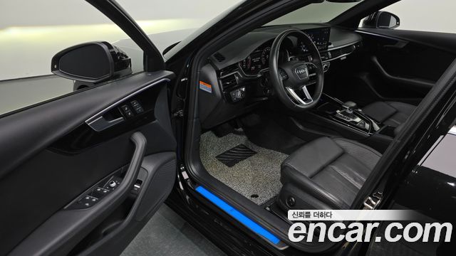 Audi A4 45 TFSI Quattro Premium
