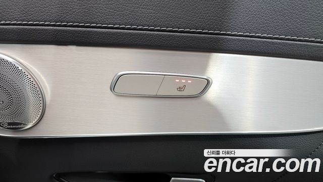 Mercedes-Benz GLC-Class GLC300 4MATIC AMG Line Coupe