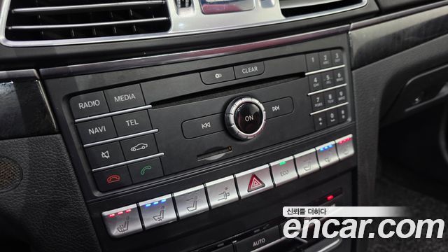 Mercedes-Benz E-Class E400 Cabriolet