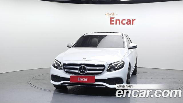 Mercedes-Benz E-Class E220d Avantgarde