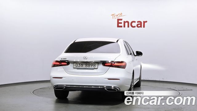 Mercedes-Benz E-Class E250 Avantgarde