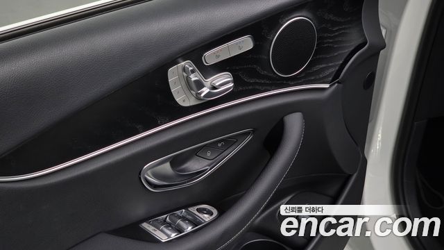 Mercedes-Benz E-Class E250 Avantgarde