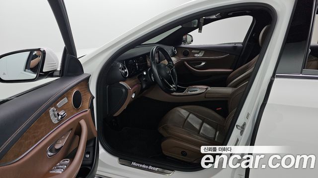Mercedes-Benz E-Class E250 Exclusive