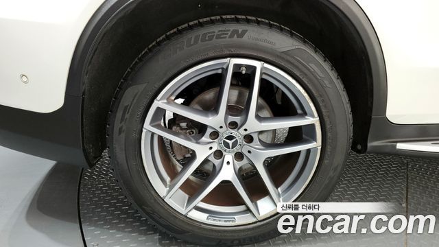 Mercedes-Benz GLC-Class GLC220 d 4MATIC Coupe