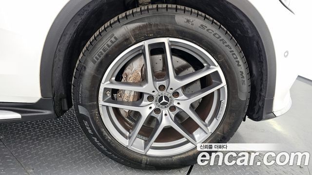 Mercedes-Benz GLC-Class GLC220 d 4MATIC Coupe