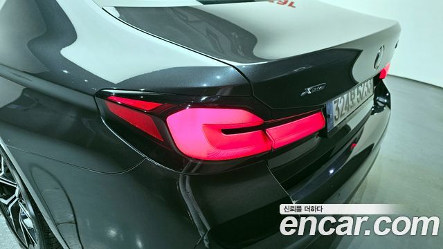 BMW 5-Series 530i xDrive M Sport Package