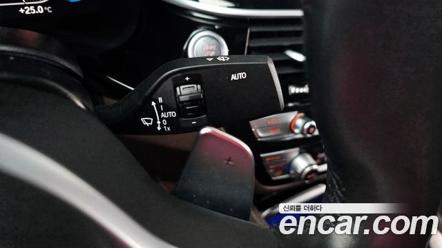 BMW 5-Series 530i xDrive M Sport Package