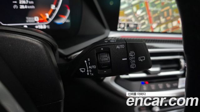 BMW X5 M50i