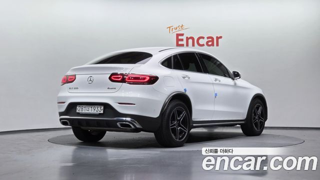 Mercedes-Benz GLC-Class GLC300 4MATIC Premium Coupe