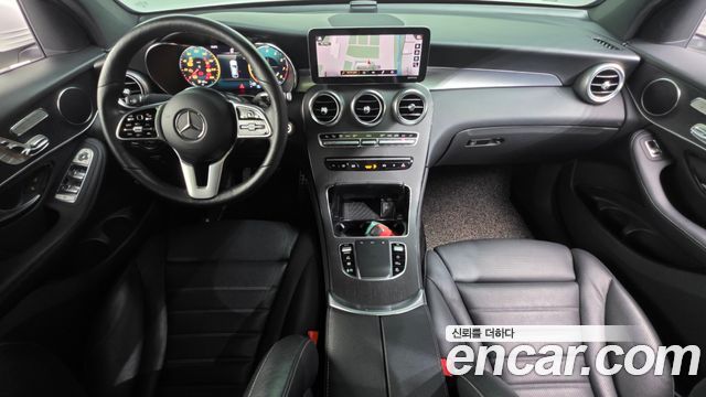 Mercedes-Benz GLC-Class GLC300 4MATIC Premium Coupe