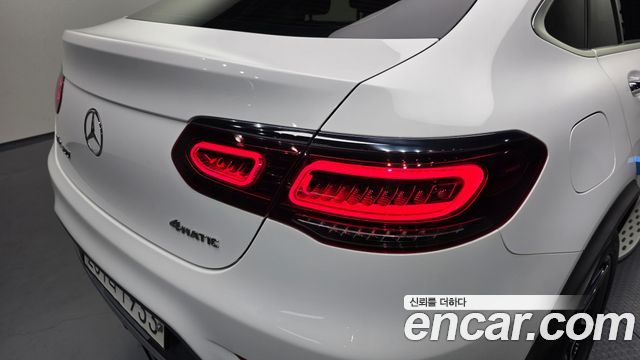 Mercedes-Benz GLC-Class GLC300 4MATIC Premium Coupe
