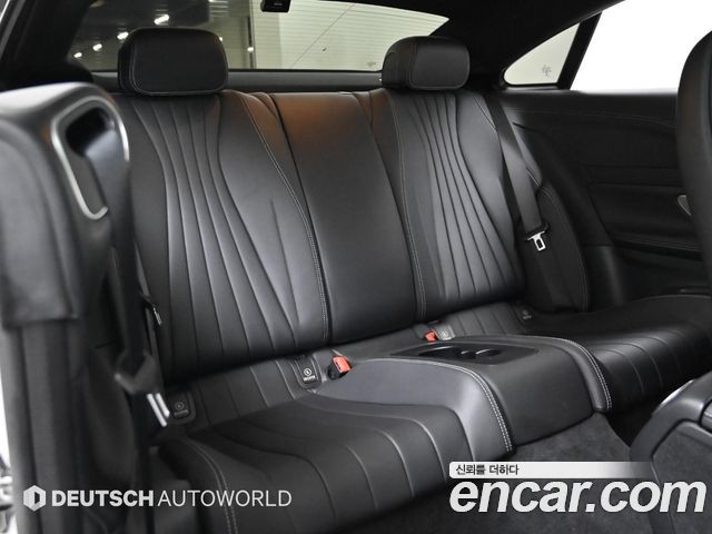 Mercedes-Benz E-Class E300d 4MATIC Coupe