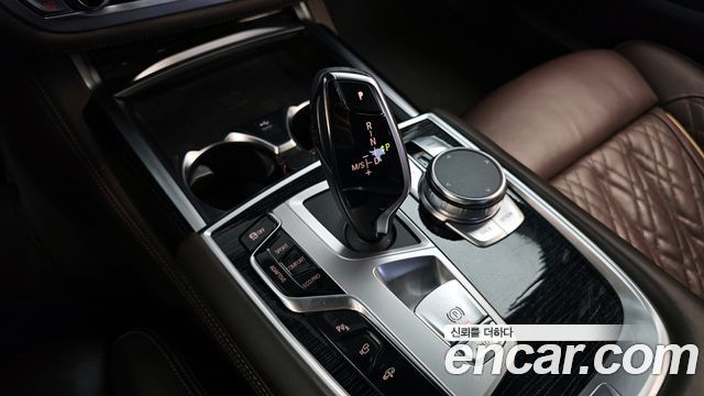 BMW 7-Series 730d xDrive M Sport