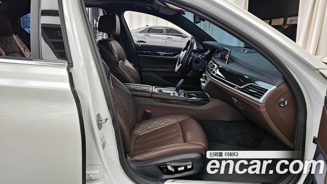 BMW 7-Series 730d xDrive M Sport