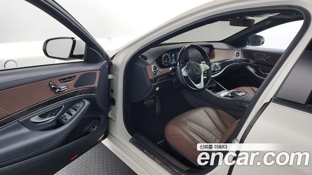 Mercedes-Benz S-Class W222 S350 d 4MATIC AMG Line