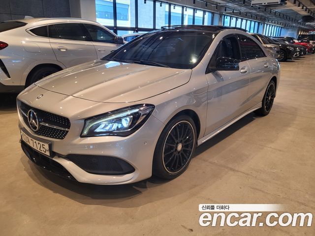 Mercedes-Benz CLA-Class CLA250 4MATIC AMG Line
