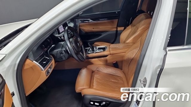 BMW 7-Series 740Li xDrive M Sport Package