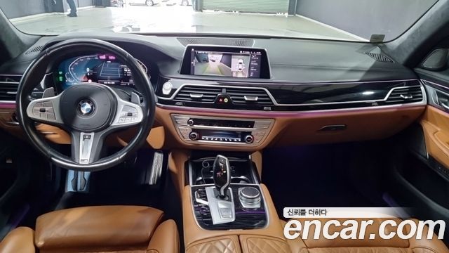 BMW 7-Series 740Li xDrive M Sport Package