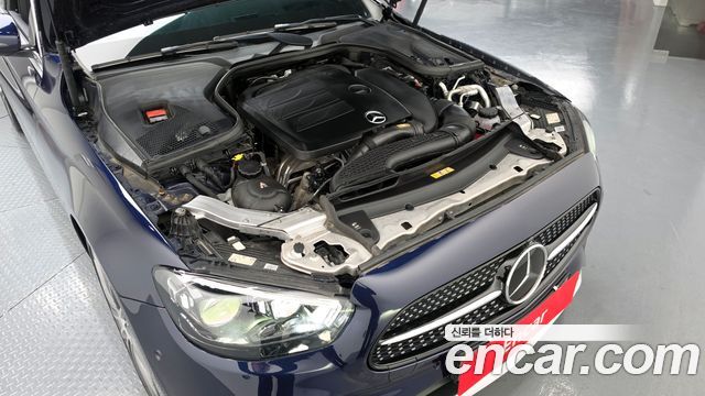 Mercedes-Benz E-Class E350 4MATIC AMG Line Edition