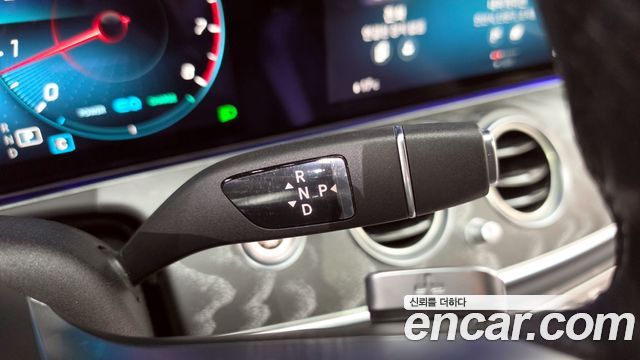 Mercedes-Benz E-Class E350 4MATIC AMG Line Edition