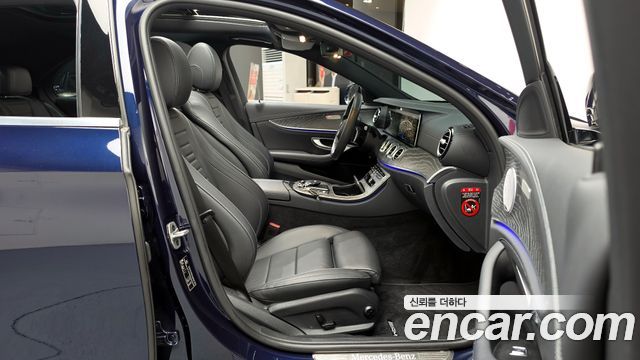 Mercedes-Benz E-Class E350 4MATIC AMG Line Edition